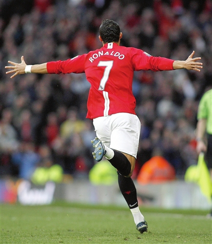 名人绯闻 名人绯闻